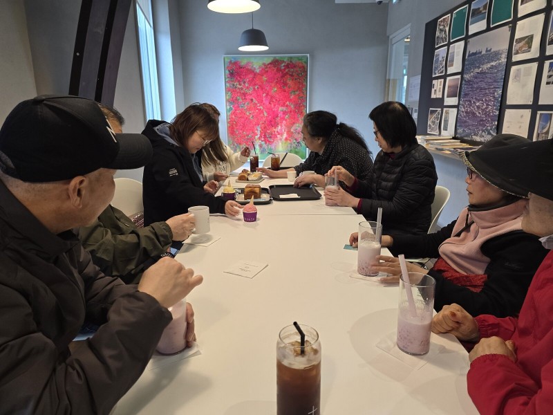 ▲ 카페 수다모임